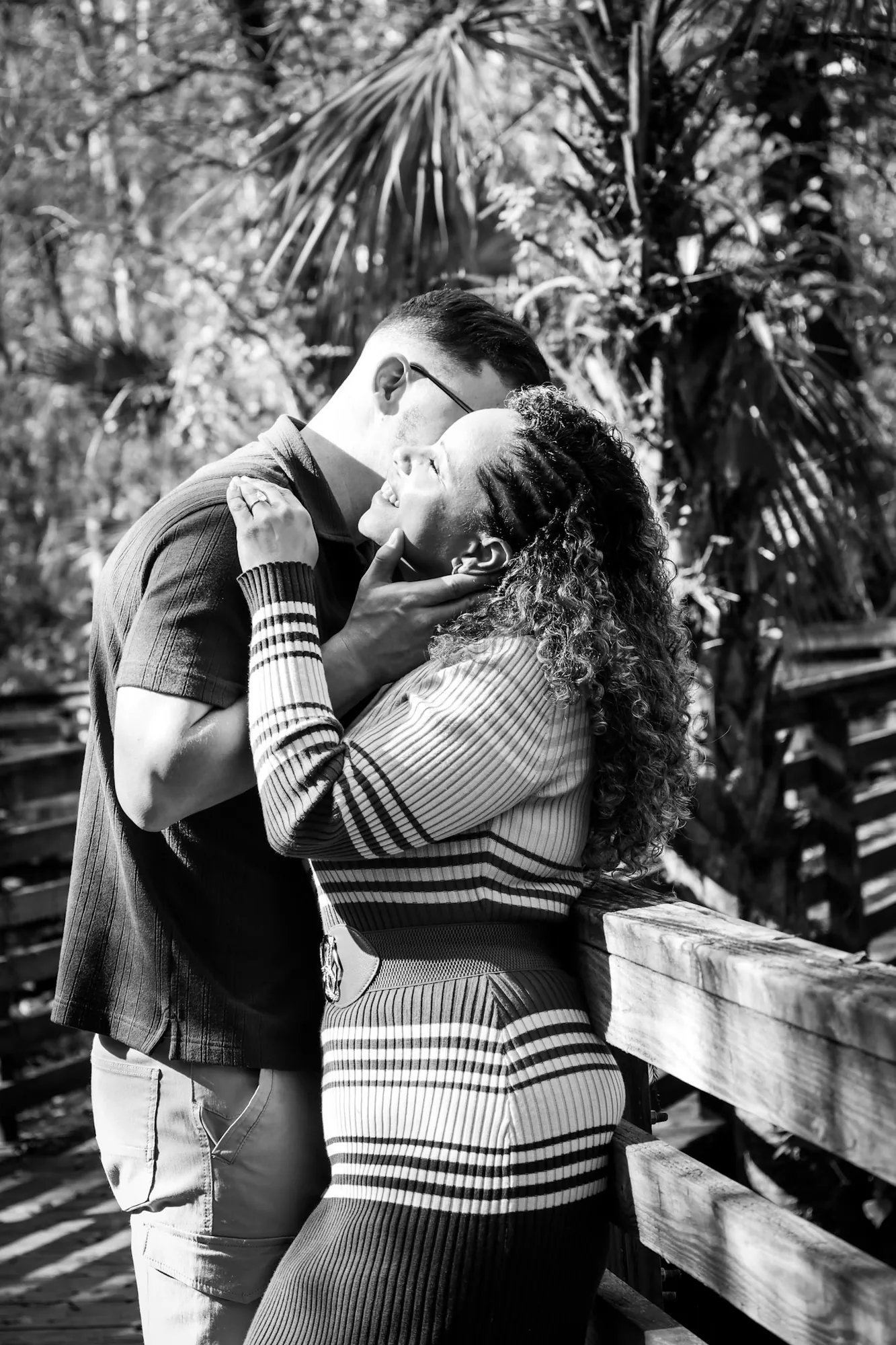 Engagement portraits in warm light at Eureka Springs Park, Tampa — fine art photography by Cute Company Photography in Plant City & Tampa, FL
